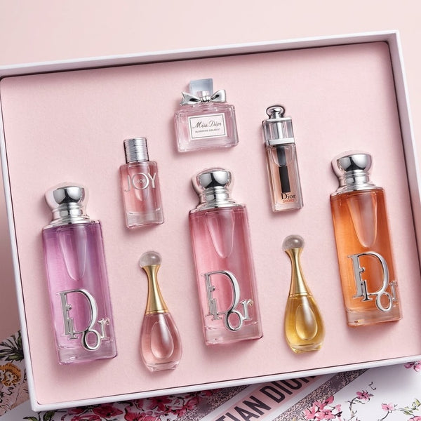 Dior Luxury Mini Perfume Gift Set 8 Pcs | مجموعة عطور ديور ميني الفاخرة 8 قطع بعلبة هدايا
